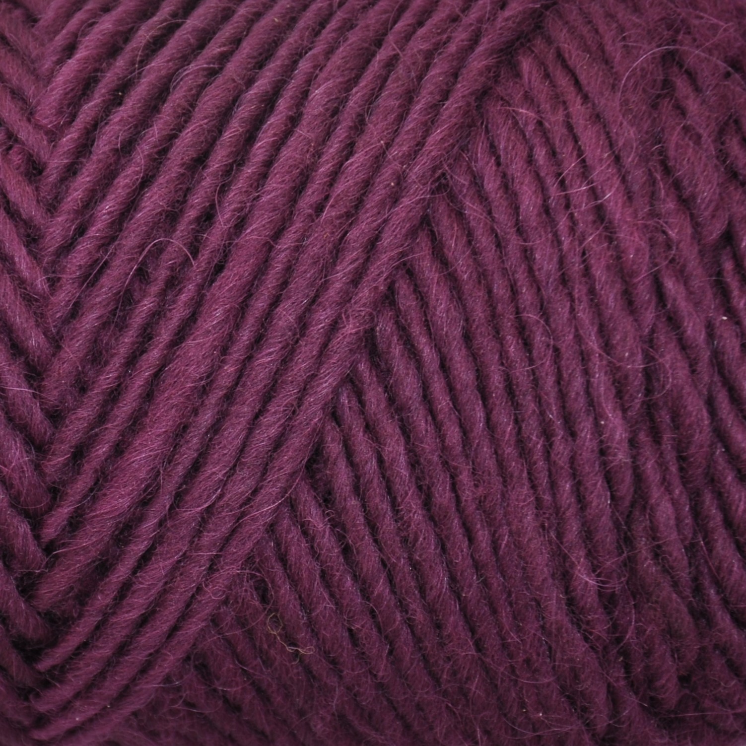 Wild Lilac 224 Lamb's Pride at Countrywool